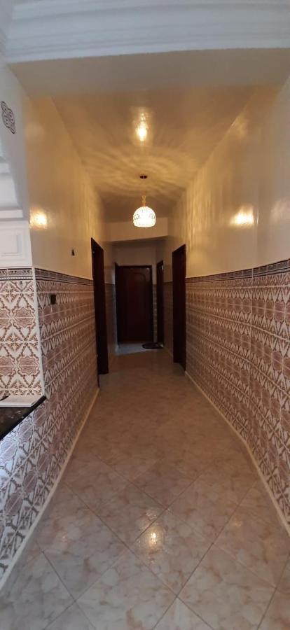 Apartment Oumnia 1 - City Center Tangeri Esterno foto